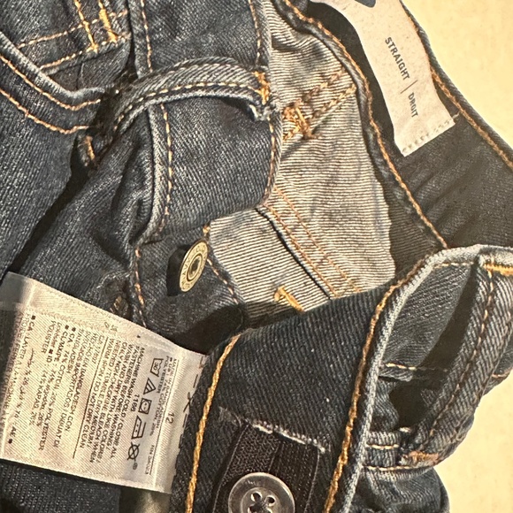 Old Navy boys jeans lightly worn - Picture 6 of 6